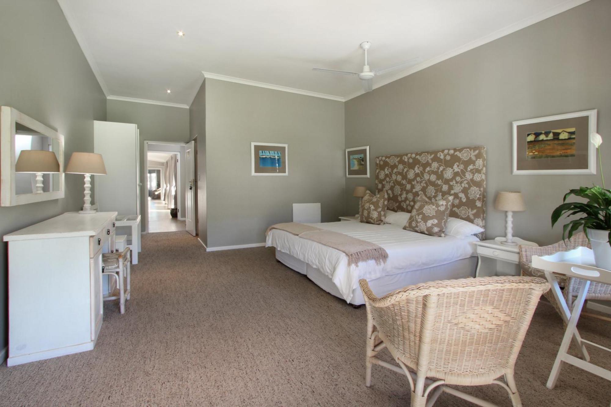 19Th Hole Guest Lodge - Golfers Paradise Hermanus Room photo